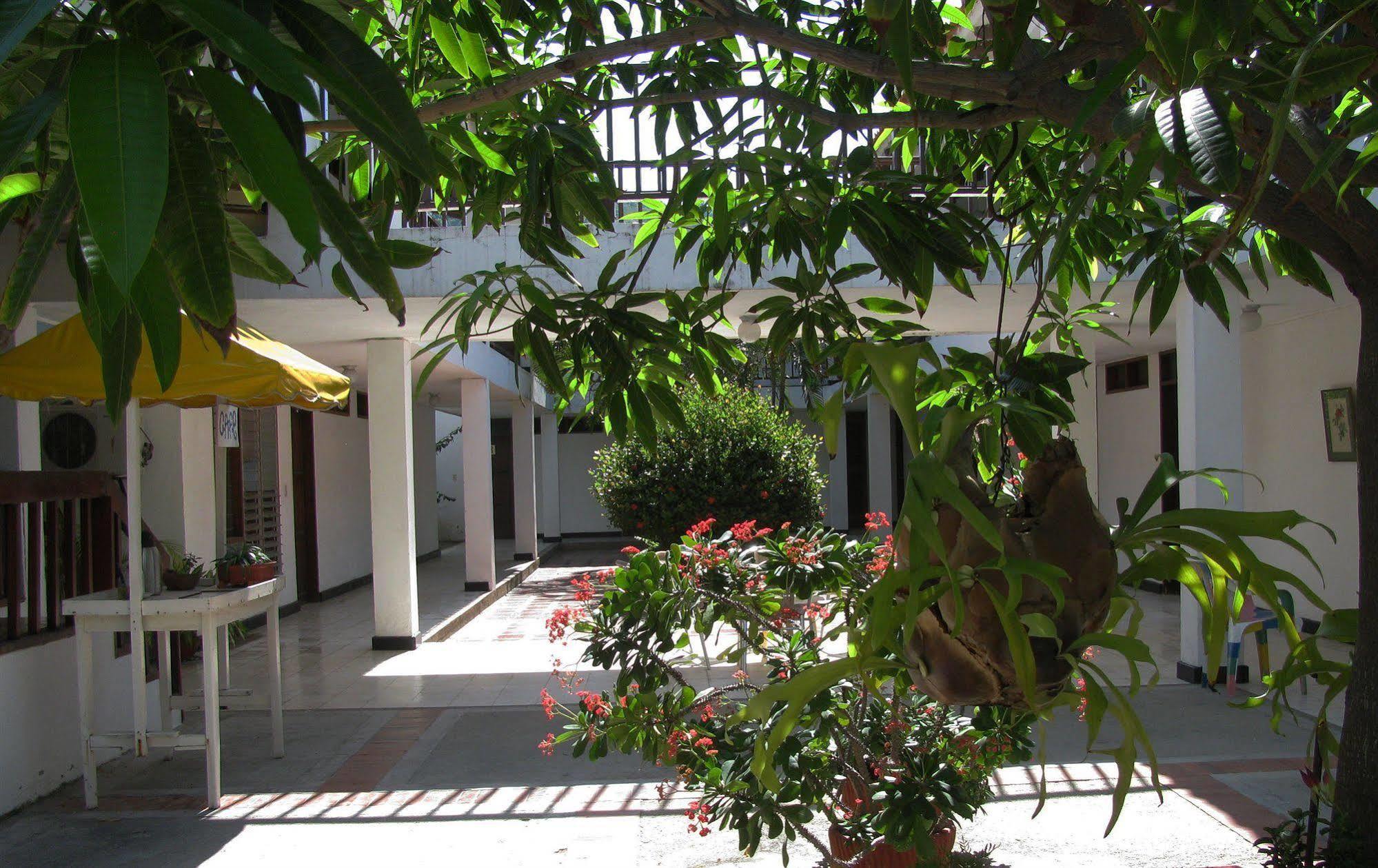 Hotel Los Veleros Santa Marta Exterior foto